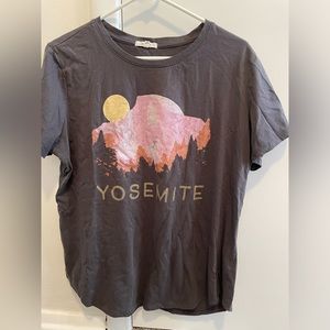 Yosemite tee